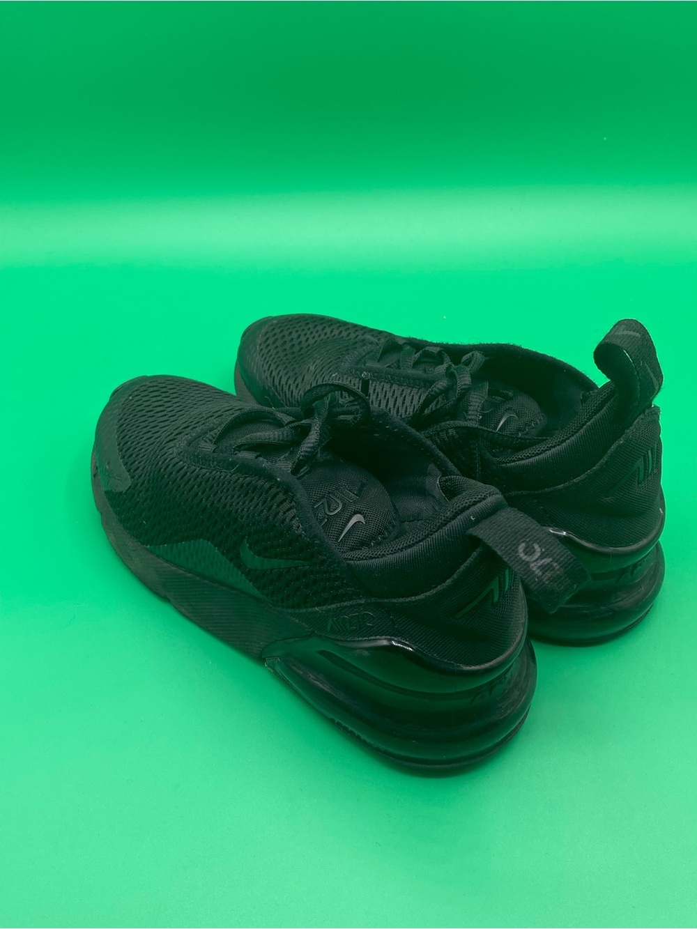 Nike Air Max 270 Black - Picture 3 of 4